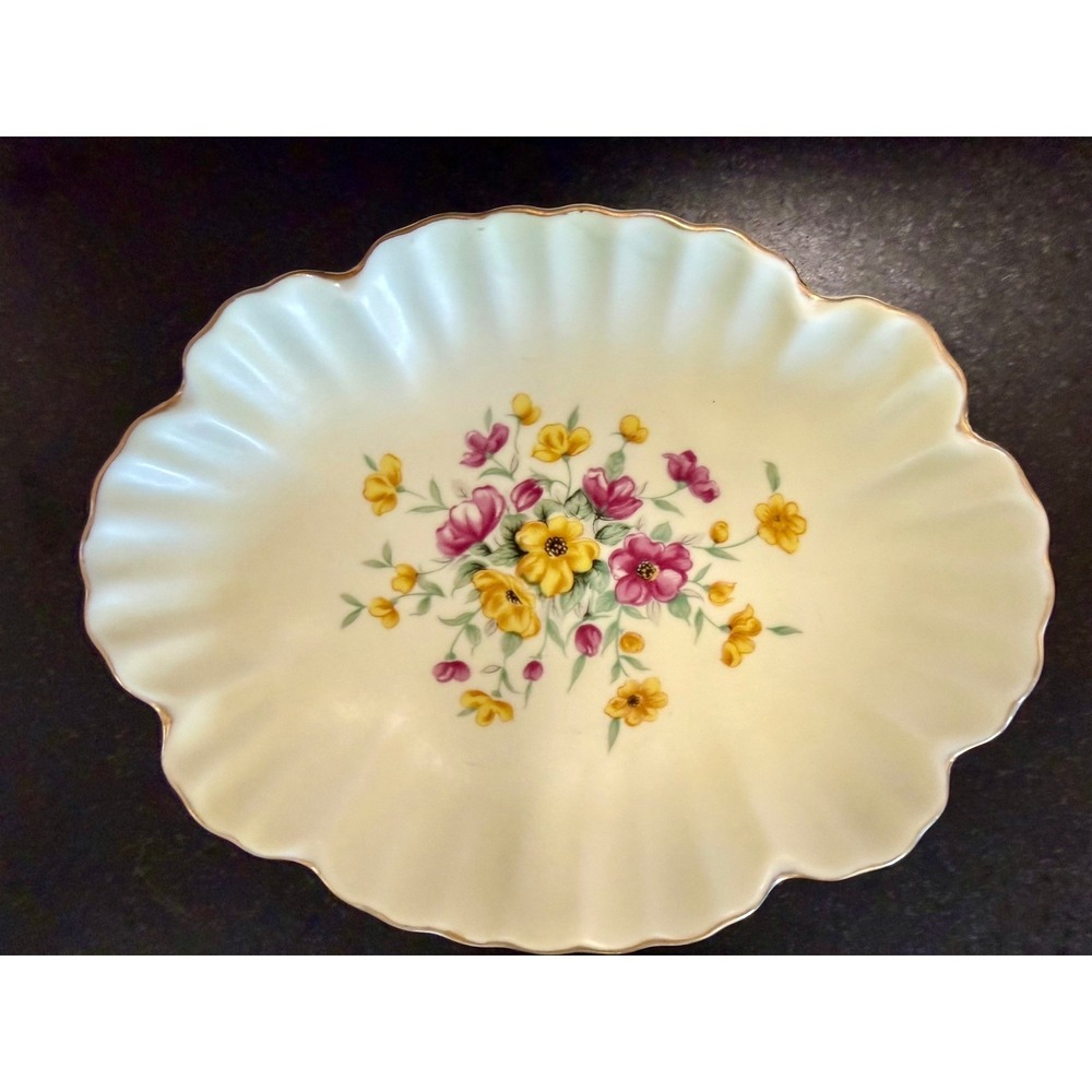 Lefton China Hand Painted Celadon Green Floral Scalloped Soap/Trinket DISH #8183